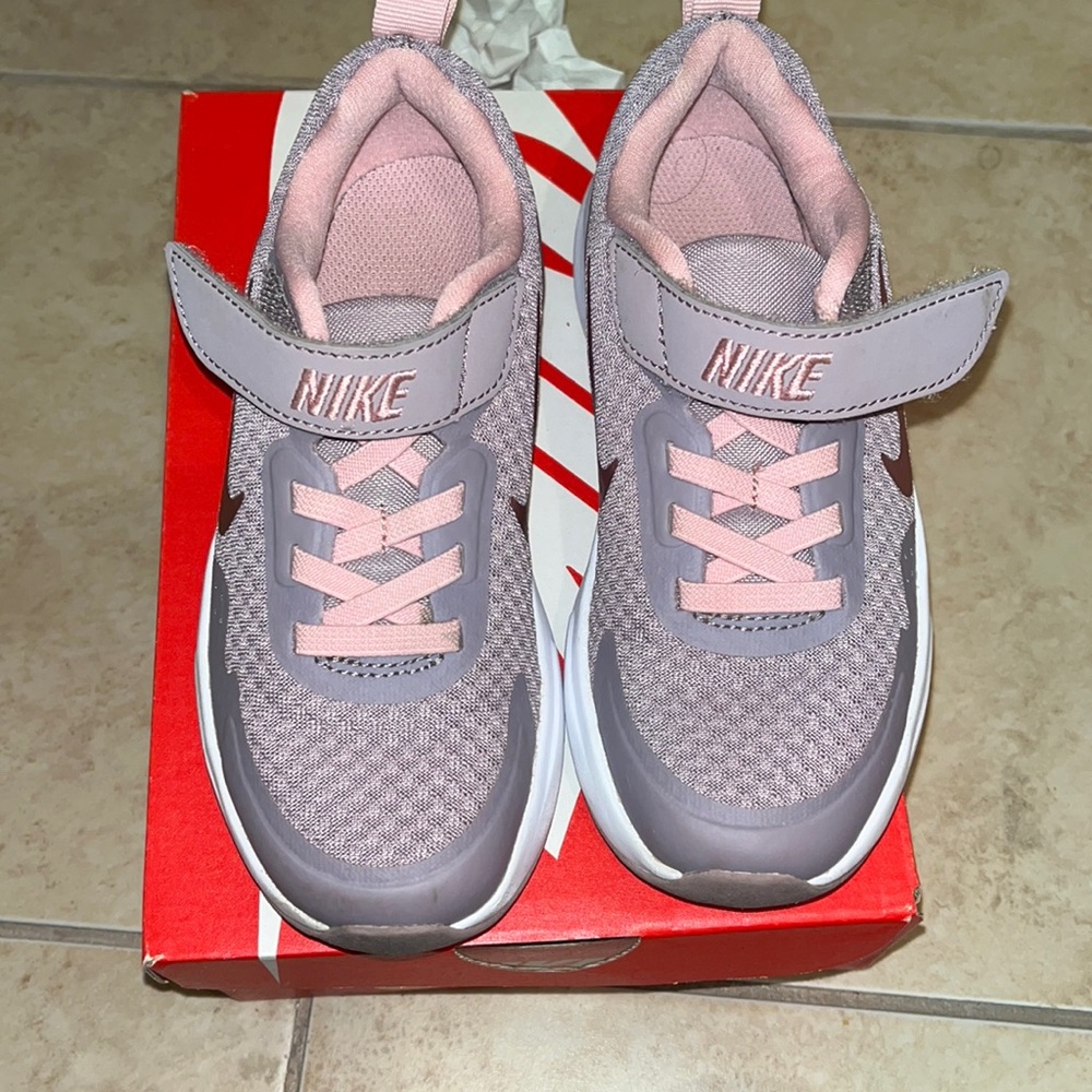 Excellent condition Nikes